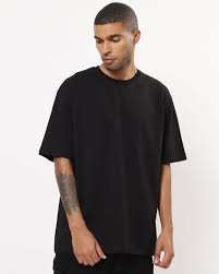 Oversized black t-shirt
